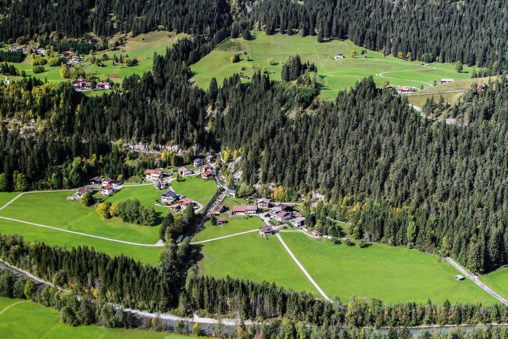 Hotel Alpenblick Bach  Zewnętrze zdjęcie