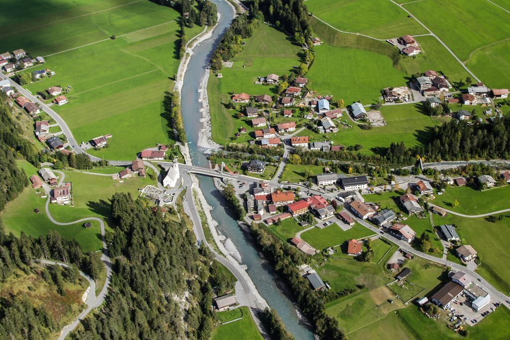 Hotel Alpenblick Bach  Zewnętrze zdjęcie