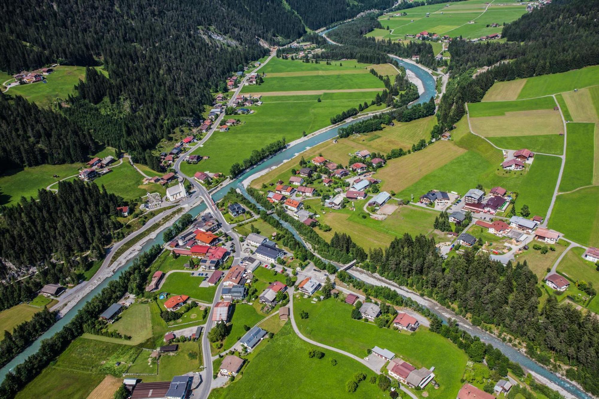 Hotel Alpenblick Bach  Zewnętrze zdjęcie